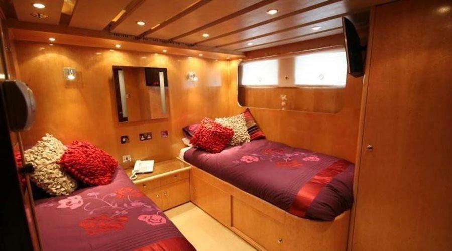 Hotel Absolute Pleasure Yacht à Londres Extérieur photo